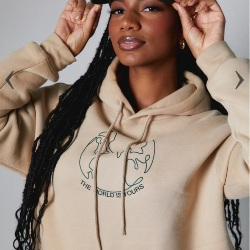 The Mayfair Group The World Is Yours Hoodie Women's Size S/M Beige Casual